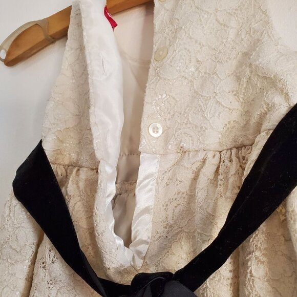 Cute Toddler Girl Dress  White/Cream Size 4T - Picture 3 of 10